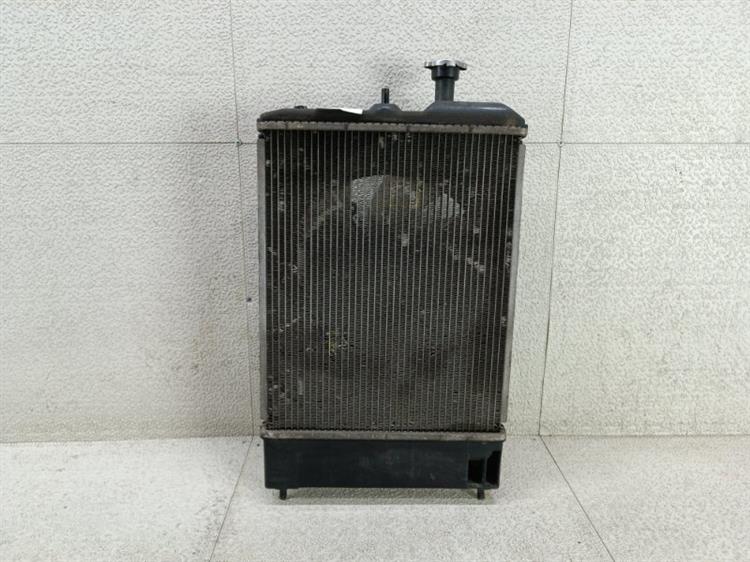 Радиатор основной Мицубиси ЕК в Белгороде 450841